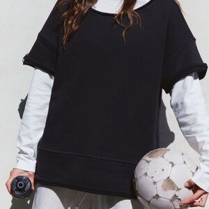 NEW CRUISE SWEATSHIRT TEE black short sleeves Black Short Sleeve Sweatshirt